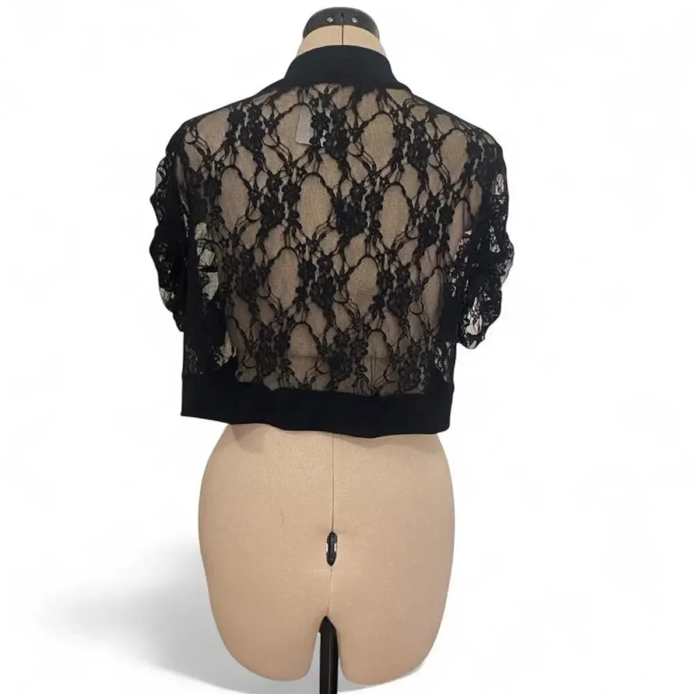 Trixxi black lace
